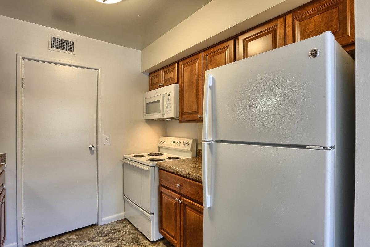 Mechanicsburg Aprtment Rentals Delbrook Manor Photos